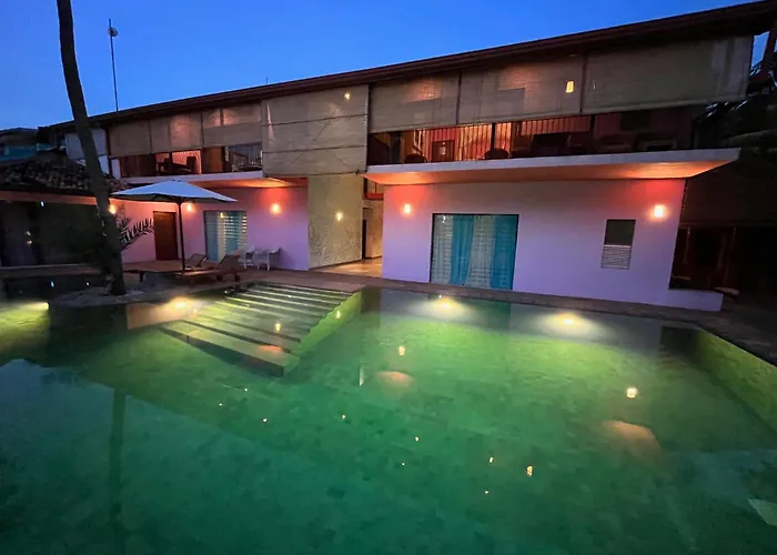 Dickman Resort \